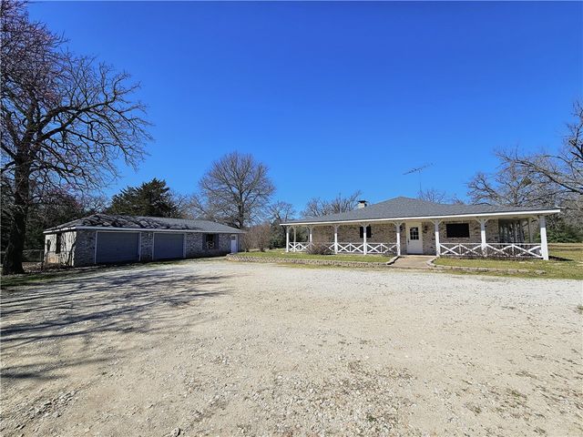 1596 LCR 800, Groesbeck, TX 76642