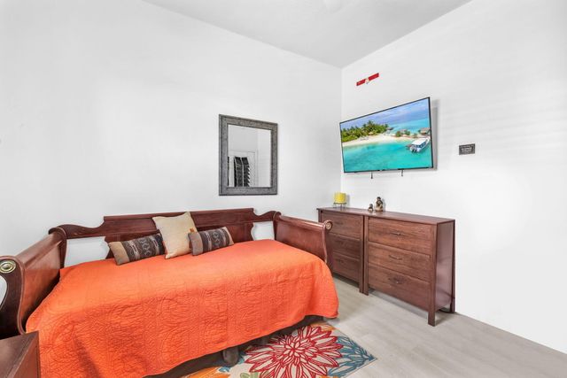 16423 Segovia Circle S, Fort Lauderdale, FL 33331