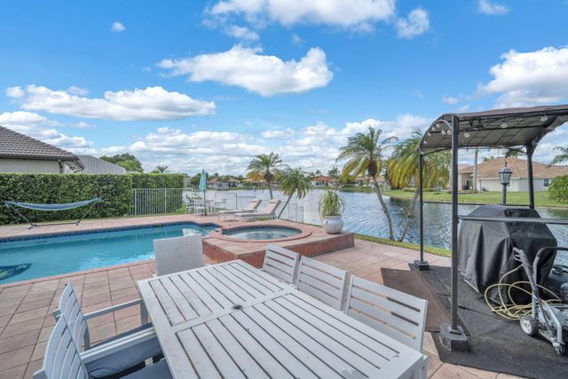 16423 Segovia Circle S, Fort Lauderdale, FL 33331