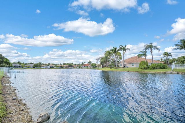 16423 Segovia Circle S, Fort Lauderdale, FL 33331