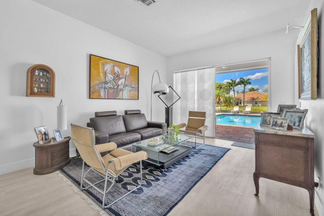 16423 Segovia Circle S, Fort Lauderdale, FL 33331