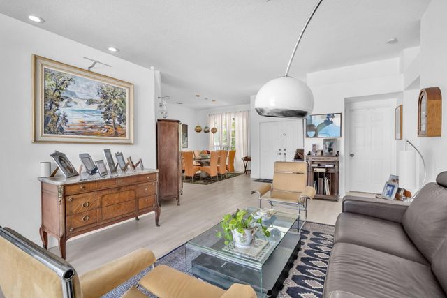 16423 Segovia Circle S, Fort Lauderdale, FL 33331