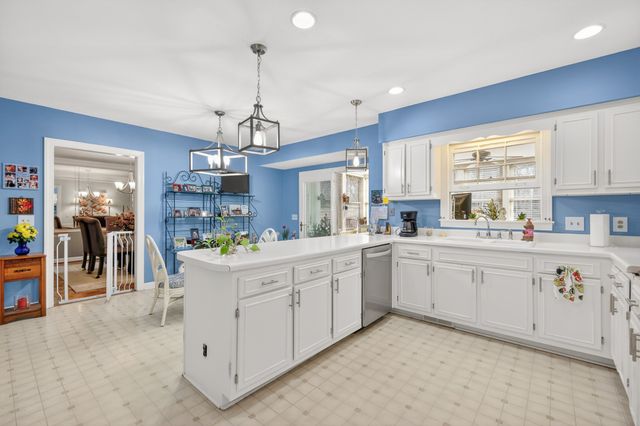 612 Cloverbrook Ln, Franklin, TN 37067