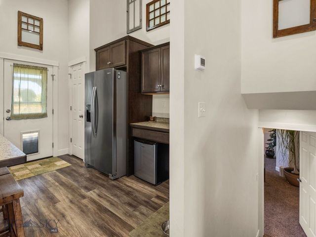 1004 Falcon Ridge Boulevard, Belgrade, MT 59714