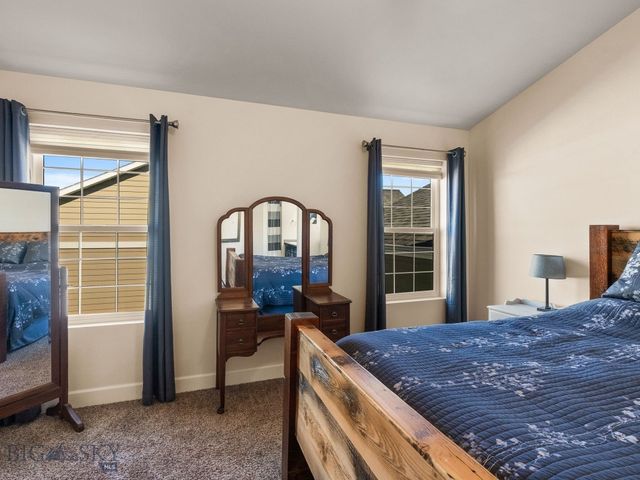 1004 Falcon Ridge Boulevard, Belgrade, MT 59714