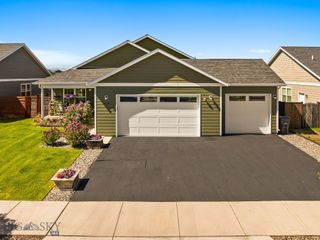 1004 Falcon Ridge Boulevard, Belgrade, MT 59714