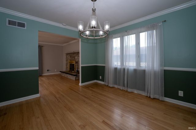 200 Royal Avenue, Evansville, IN 47715