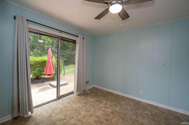 200 Royal Avenue, Evansville, IN 47715