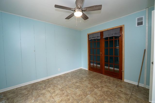 200 Royal Avenue, Evansville, IN 47715