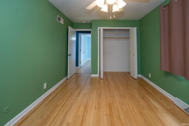 200 Royal Avenue, Evansville, IN 47715