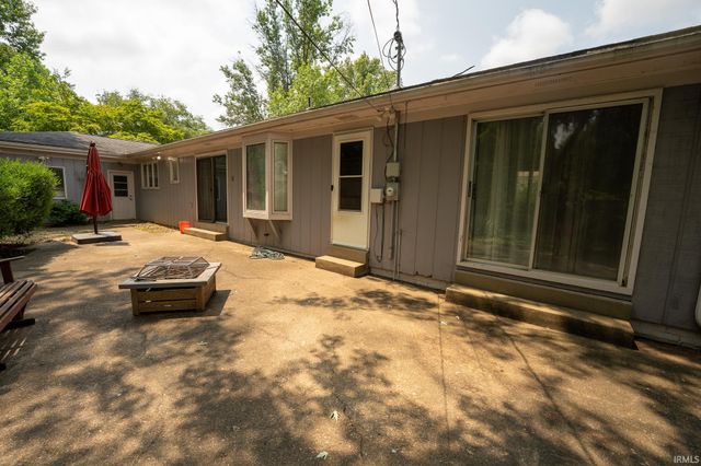 200 Royal Avenue, Evansville, IN 47715