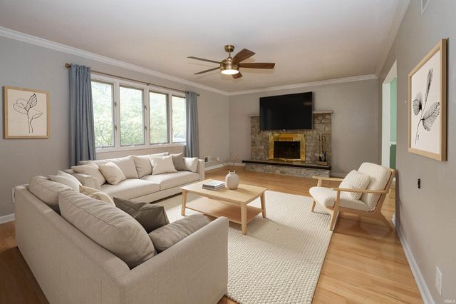 200 Royal Avenue, Evansville, IN 47715