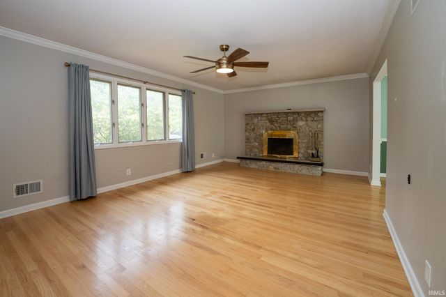 200 Royal Avenue, Evansville, IN 47715