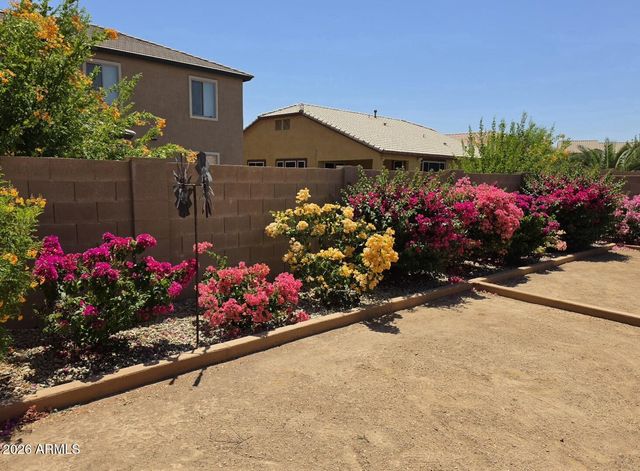 2409 W BEVERLY Road, Phoenix, AZ 85041