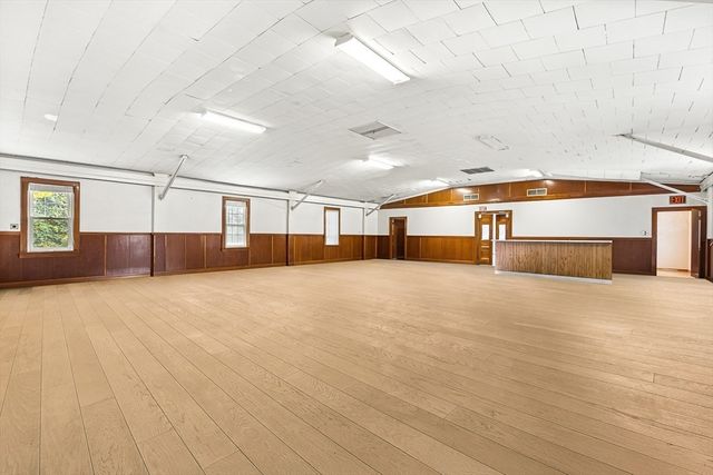 18 Raymond Place, Winchester, MA 01890