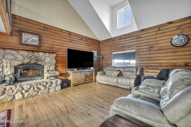 15034 N Red Rock Road, Reno, NV 89508