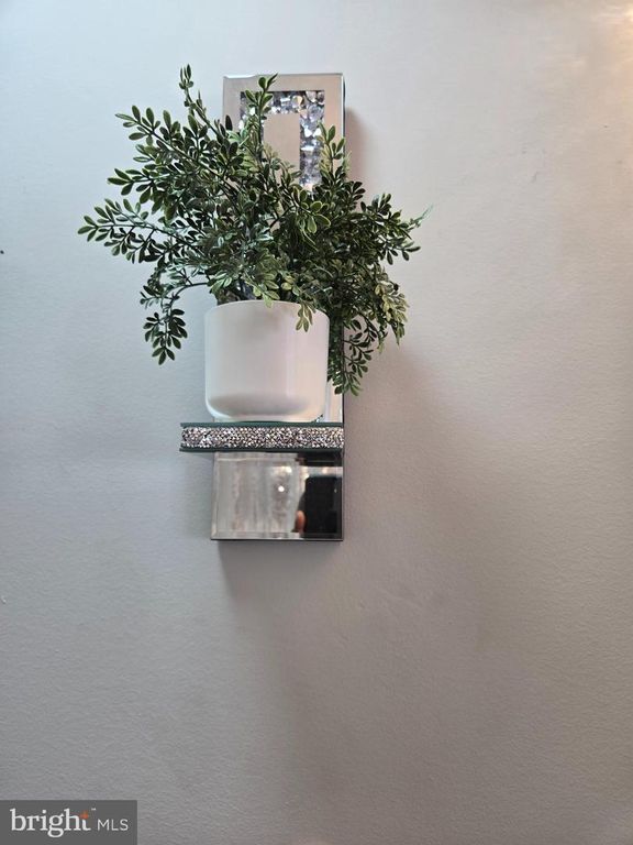 Image 11 of property listing at 9447 SOHAP LN, Columbia, MD 21045