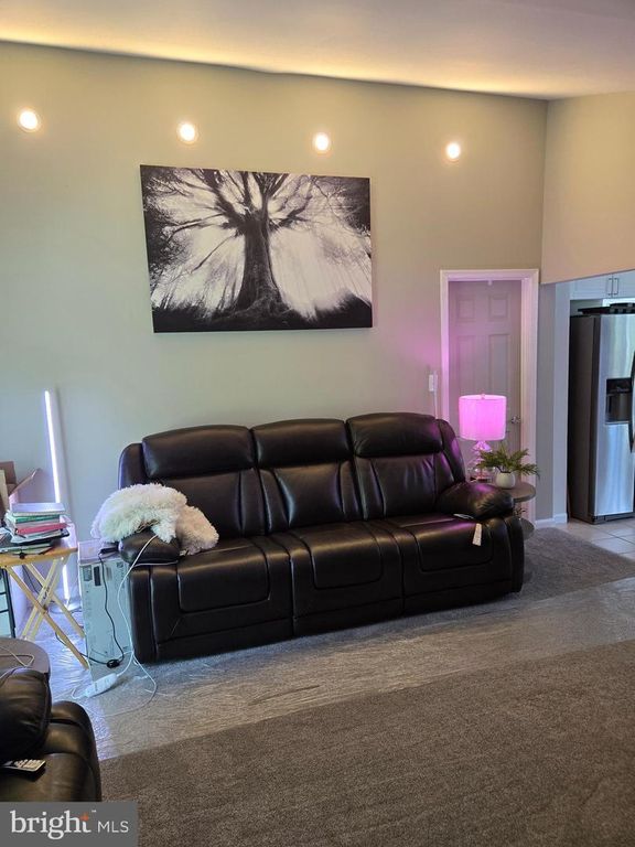 Image 19 of property listing at 9447 SOHAP LN, Columbia, MD 21045