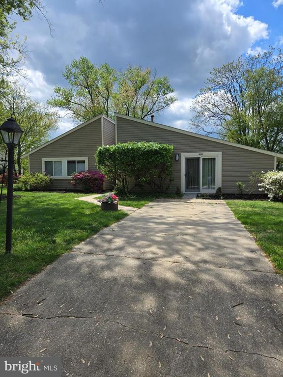 Image 31 of property listing at 9447 SOHAP LN, Columbia, MD 21045