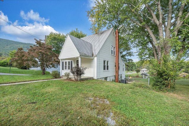 3619 Garden City BLVD, Roanoke, VA 24014