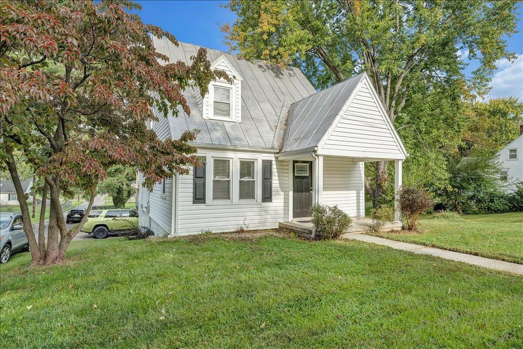 3619 Garden City BLVD, Roanoke, VA 24014