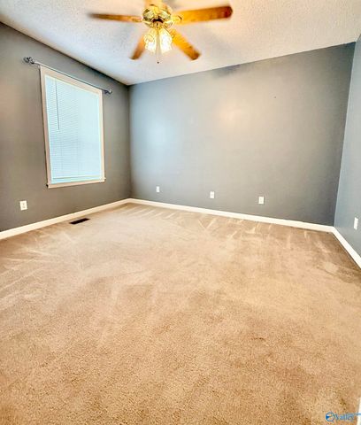 5415 Leigh Avenue, Hokes Bluff, AL 35903