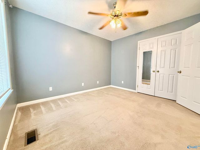 5415 Leigh Avenue, Hokes Bluff, AL 35903