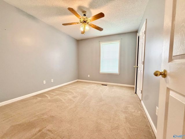 5415 Leigh Avenue, Hokes Bluff, AL 35903