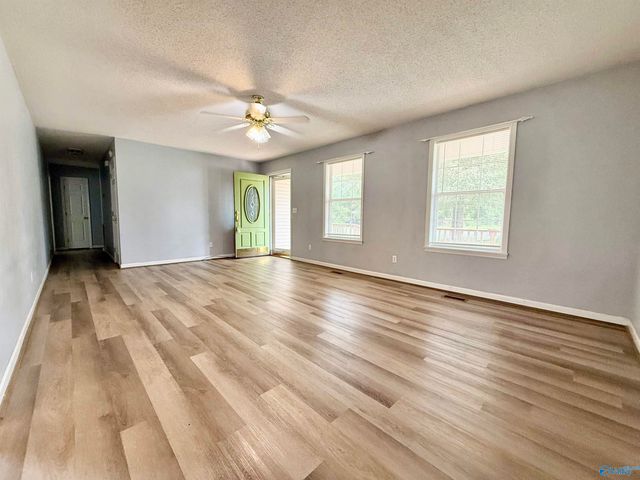 5415 Leigh Avenue, Hokes Bluff, AL 35903