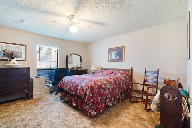 3440 Reno Drive, Paris, TX 75462