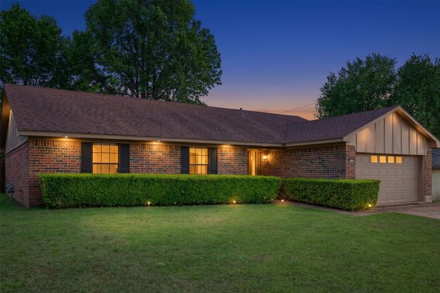 3440 Reno Drive, Paris, TX 75462