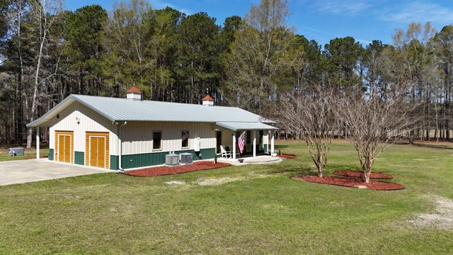 1995 Sam Nexsen Road, Summerton, SC 29148