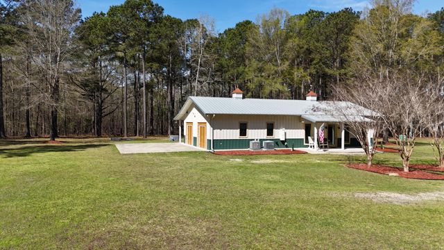 1995 Sam Nexsen Road, Summerton, SC 29148