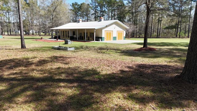 1995 Sam Nexsen Road, Summerton, SC 29148