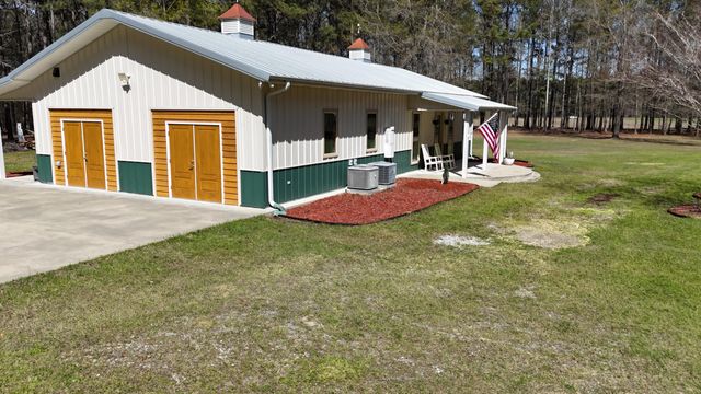 1995 Sam Nexsen Road, Summerton, SC 29148