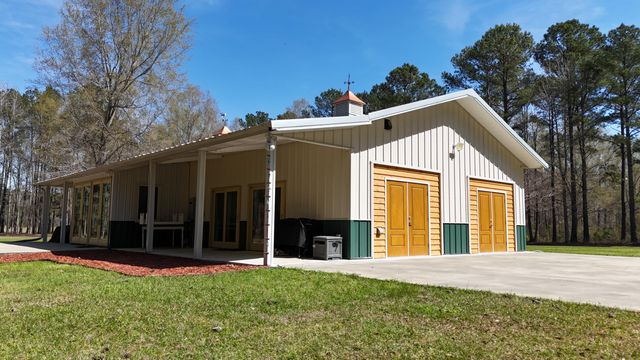 1995 Sam Nexsen Road, Summerton, SC 29148