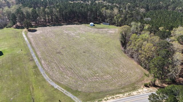 1995 Sam Nexsen Road, Summerton, SC 29148