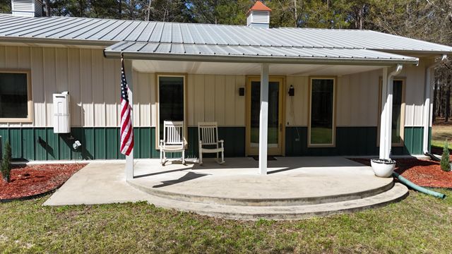 1995 Sam Nexsen Road, Summerton, SC 29148
