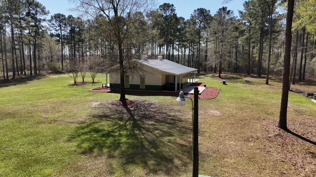 1995 Sam Nexsen Road, Summerton, SC 29148