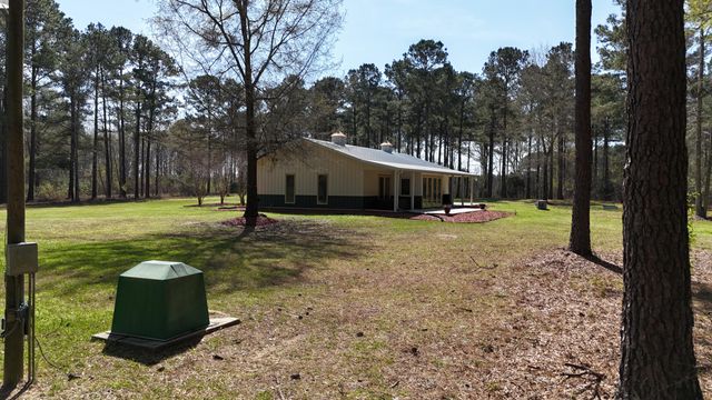 1995 Sam Nexsen Road, Summerton, SC 29148
