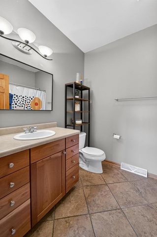 1302 Redan Drive, Verona, WI 53593