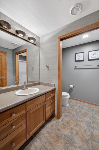 1302 Redan Drive, Verona, WI 53593