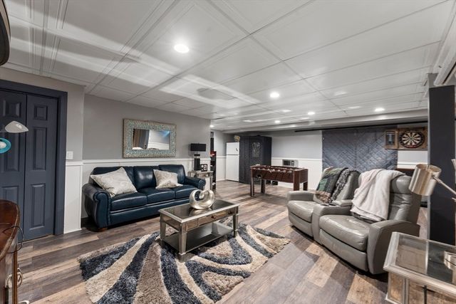 3076 County St, Dighton, MA 02715