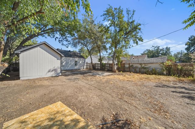 1513 Ash Street, Grand Prairie, TX 75050