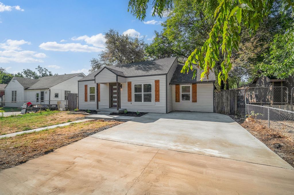 1513 Ash Street, Grand Prairie, TX 75050 — photo 3