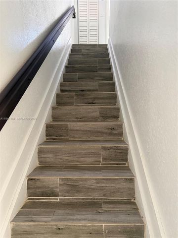 17046 SW 137th Pl, Miami, FL 33177