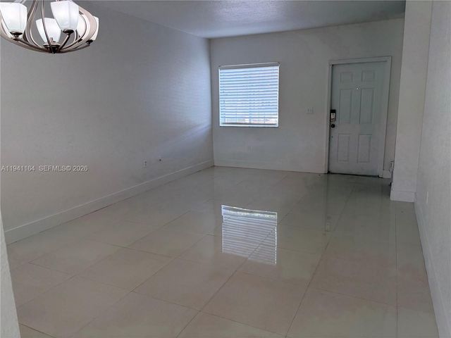 17046 SW 137th Pl, Miami, FL 33177