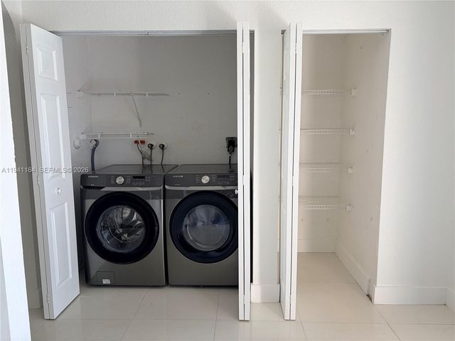 17046 SW 137th Pl, Miami, FL 33177