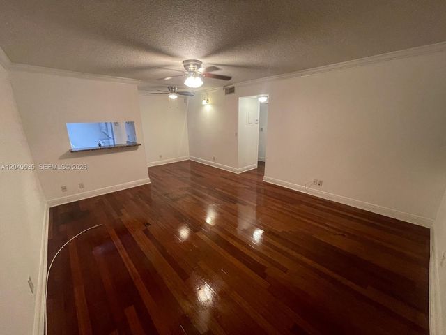 807 Twin Lakes Dr 32-G, Coral Springs, FL 33071