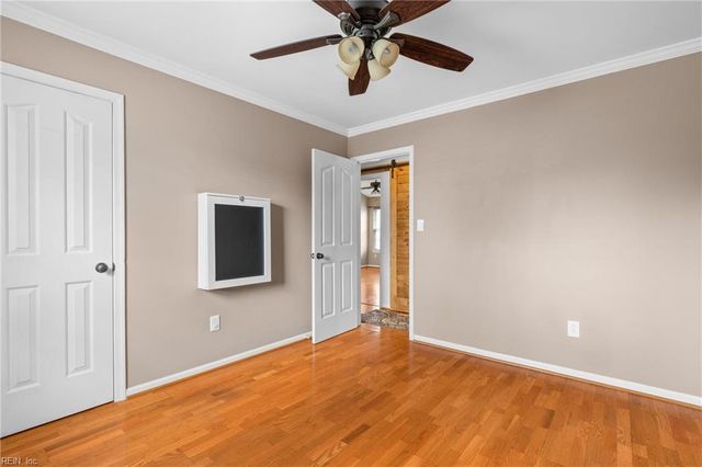 2048 Falling Sun LN, Virginia Beach, VA 23454